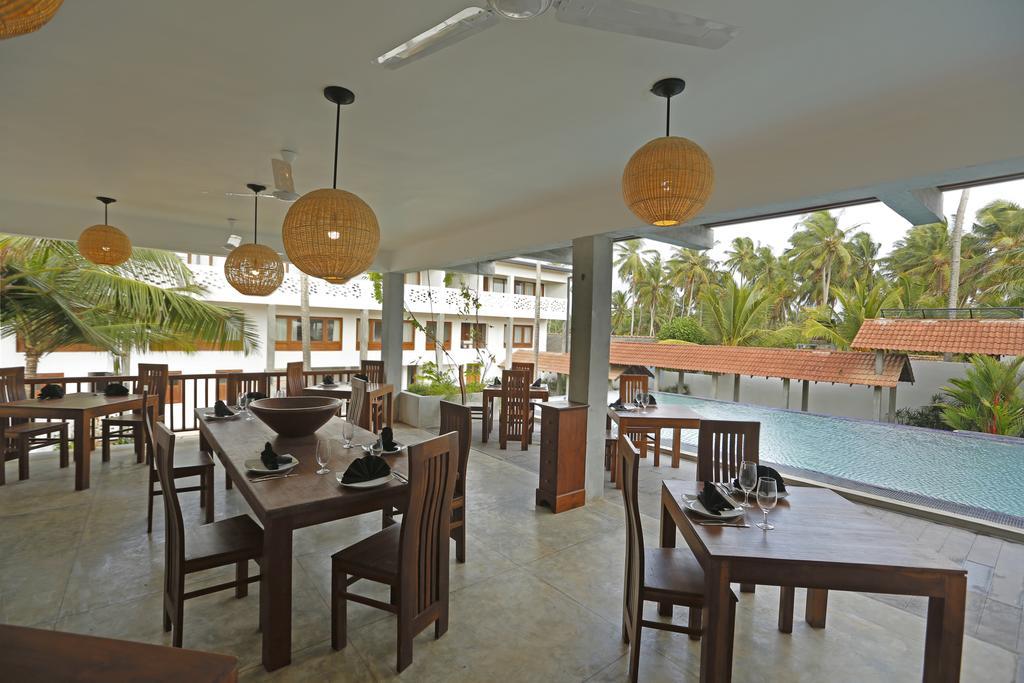 The Beach Boutique Uswetakeiyawa Exterior photo